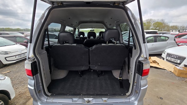Used Mitsubishi Delica 2005 for sale - 72406712: Photo 17