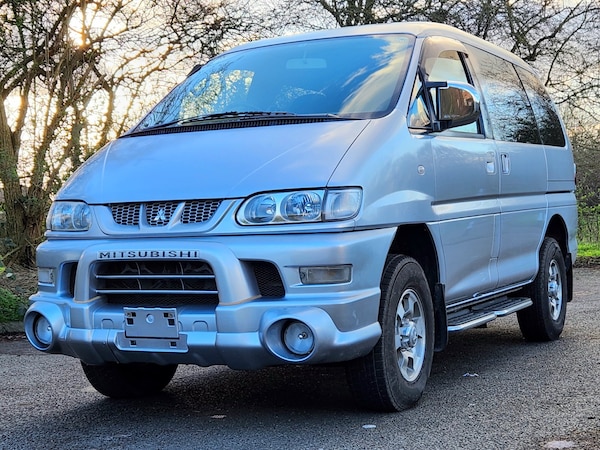 Used Mitsubishi Delica 2005 for sale - 72406712: Photo 4