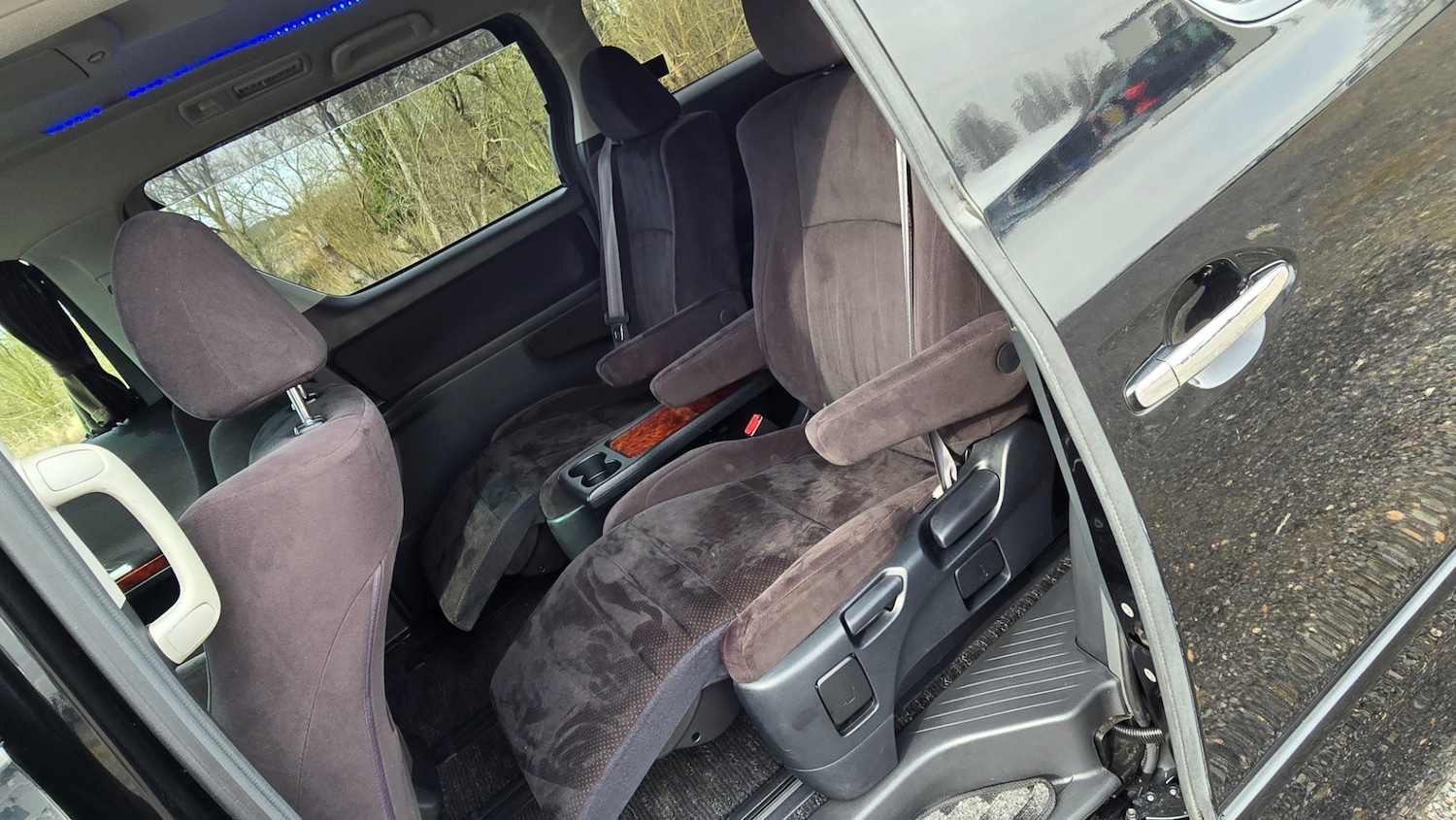 Vehicle 29