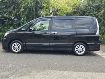 Used Nissan Serena 2013 for sale - 72063496: Photo