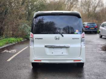 Used Honda Stepwagon 2012 for sale - 69970436: Photo