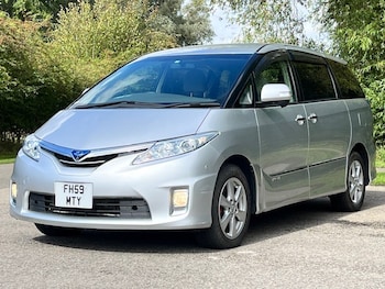 Used Toyota Estima 2010 for sale - 75959365: Photo