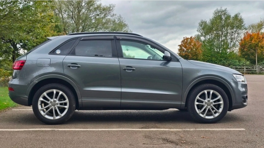 Used Audi Q3 for sale - 76837236: Photo 3