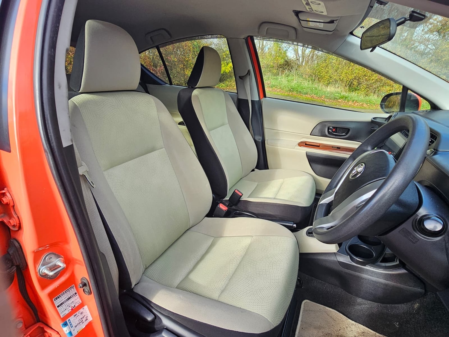 Used Toyota Aqua 2023 for sale - 76518108: Photo 10