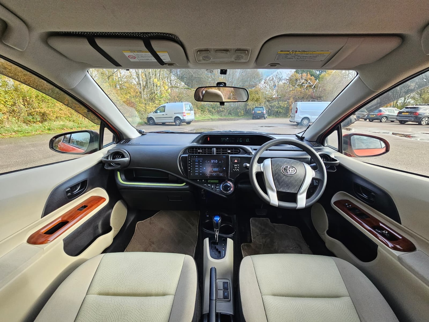 Used Toyota Aqua 2023 for sale - 76518108: Photo 22