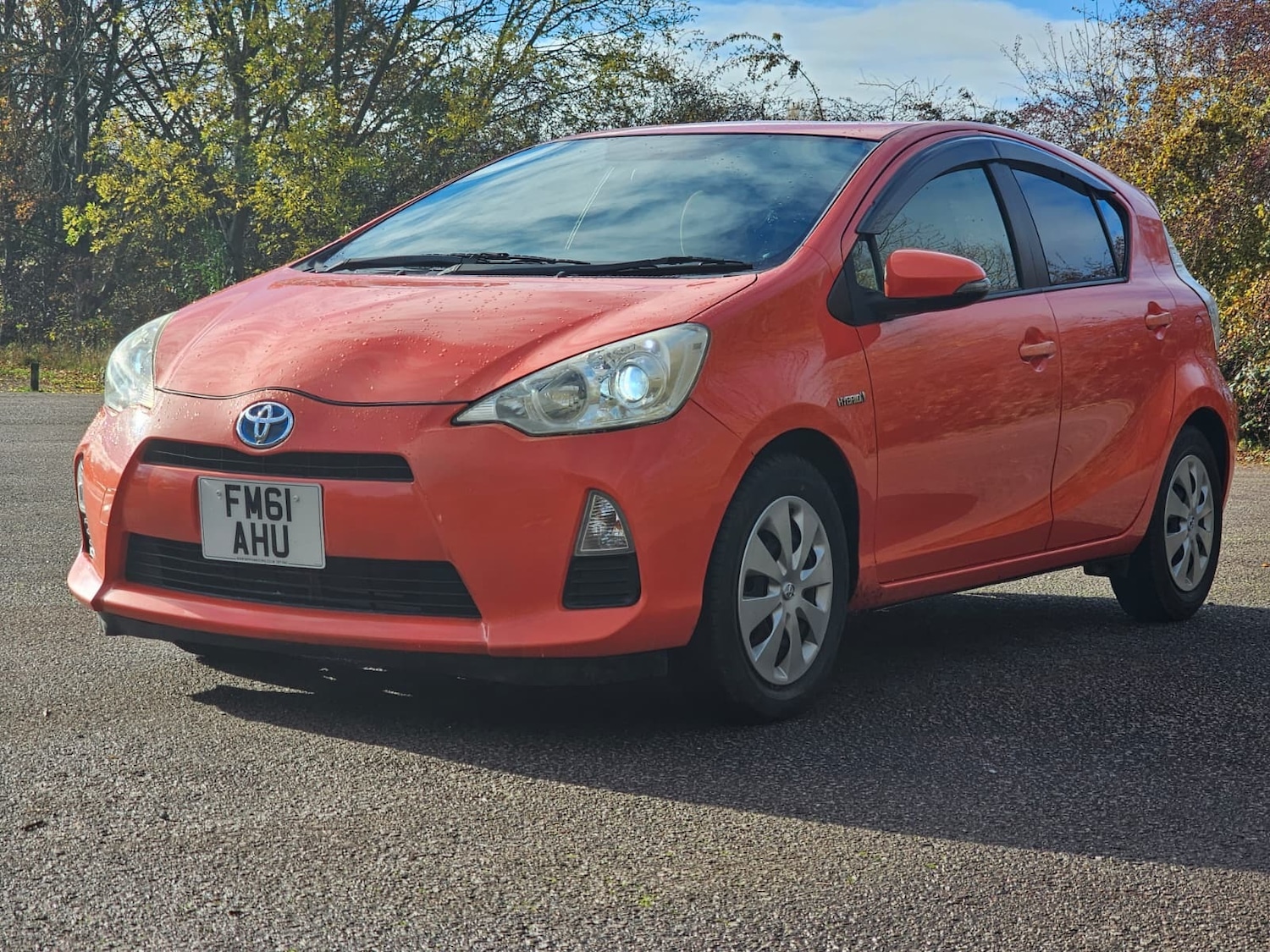 Used Toyota Aqua 2023 for sale - 76518108: Photo 3