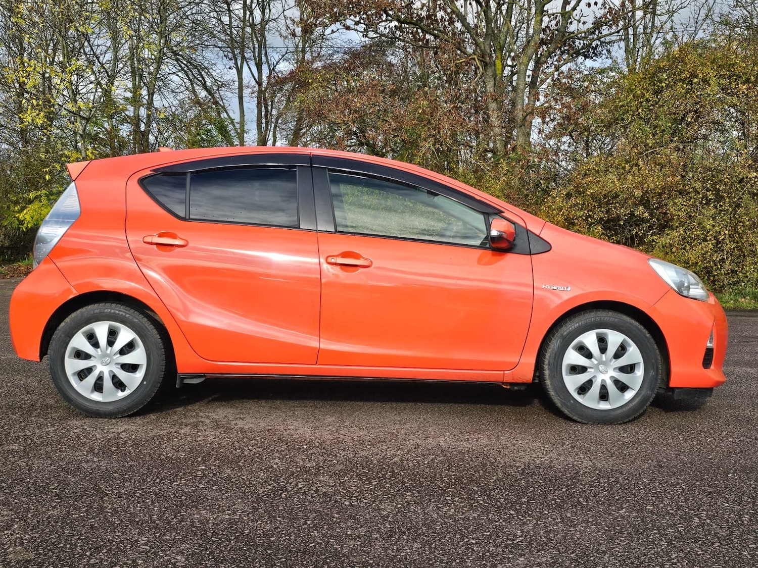 Used Toyota Aqua 2023 for sale - 76518108: Photo 5