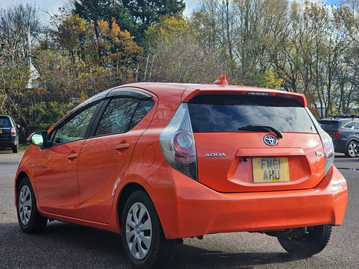 Used Toyota Aqua 2023 for sale - 76518108: Photo 6