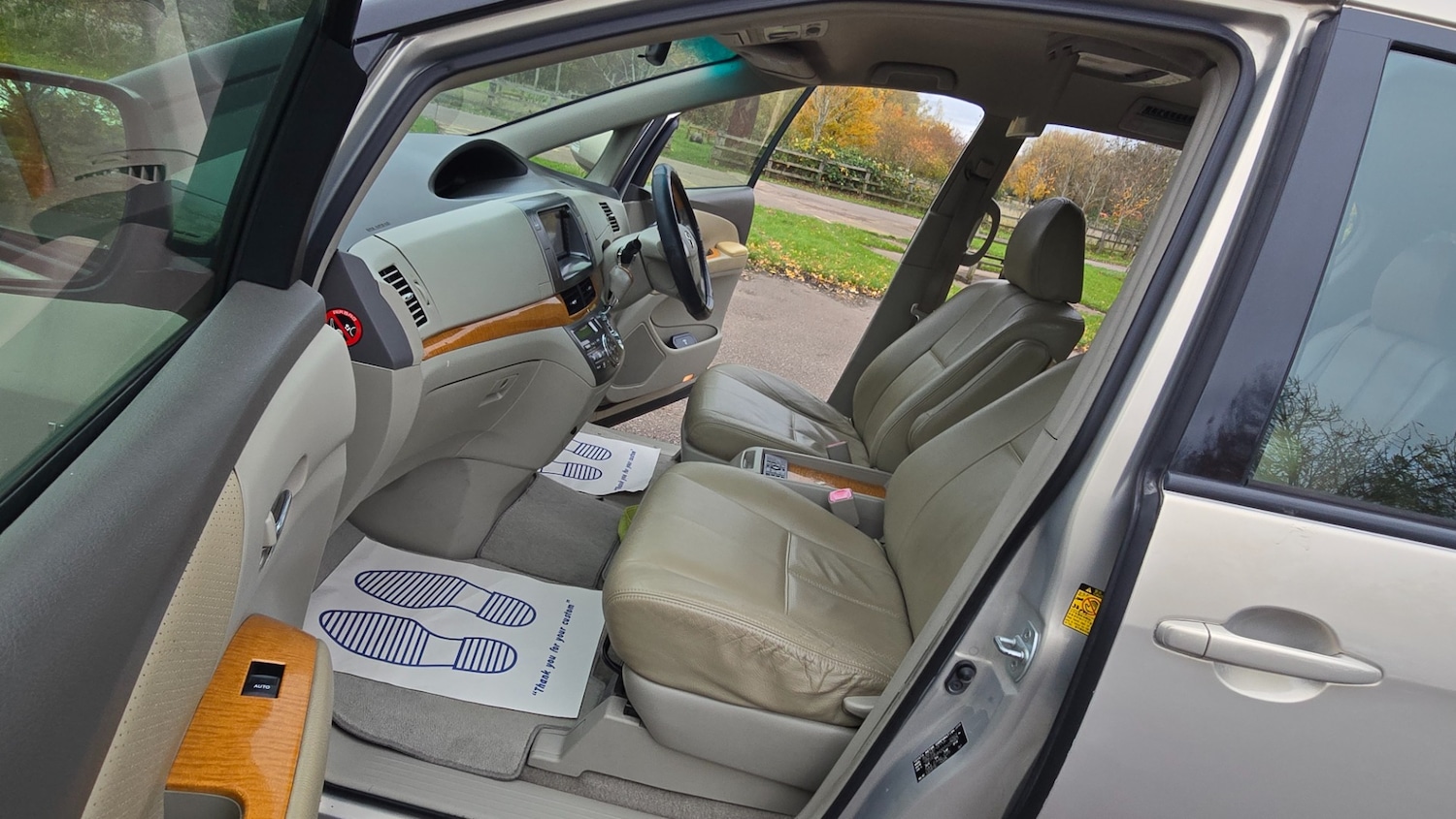 Used Toyota Previa 2022 for sale - 76478120: Photo 22