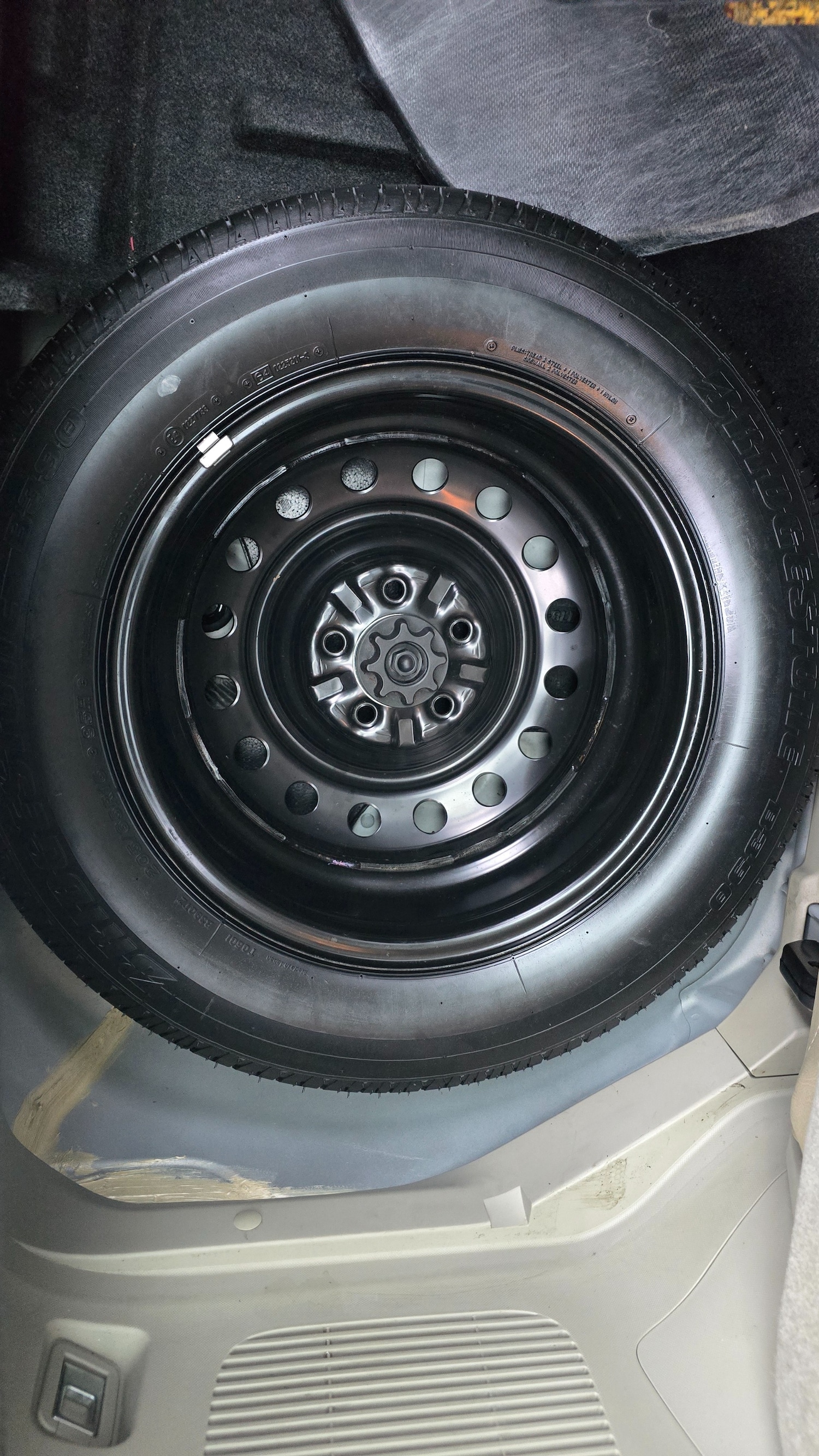 Used Toyota Previa 2022 for sale - 76478120: Photo 25