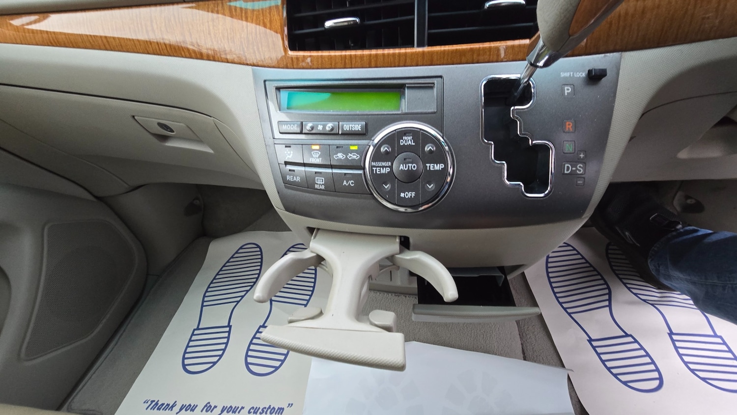 Used Toyota Previa 2022 for sale - 76478120: Photo 29