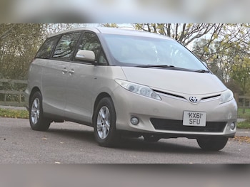 Used Toyota Previa 2011 for sale - 76478120: Photo