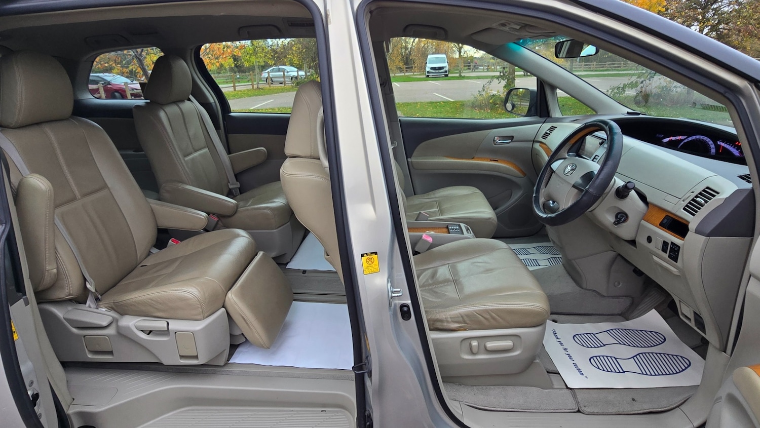 Used Toyota Previa 2022 for sale - 76478120: Photo 7