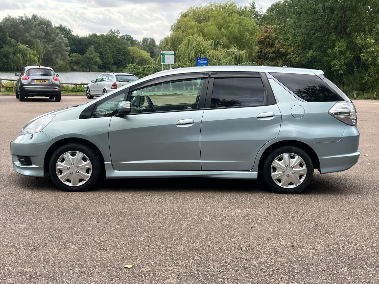 Used Honda Fit 2011 for sale - 76273175: Photo 4