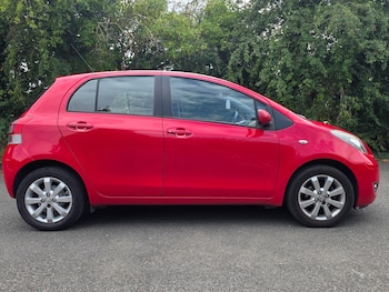 Used Toyota Yaris 2011 for sale - 79253666: Photo