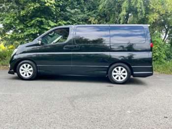 Used Nissan Elgrand 2008 for sale - 71784657: Photo