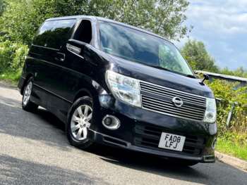 Used Nissan Elgrand 2008 for sale - 71784657: Photo