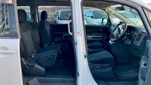 Used Mitsubishi Delica 2011 for sale - 62503544: Photo 7