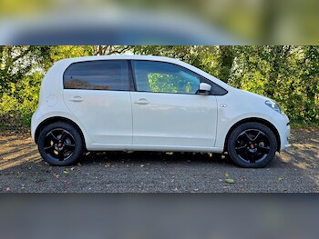 Used Volkswagen up! 2013 for sale - 70043003: Photo