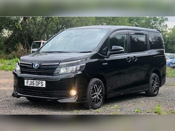 Used Toyota Voxy undefined for sale - 79404962: Photo
