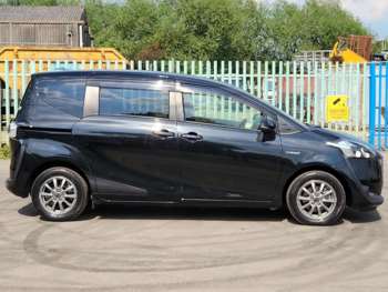 Used Toyota Sienta 2017 for sale - 67612831: Photo