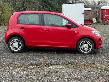 Used Volkswagen up! 2013 for sale - 73432544: Photo