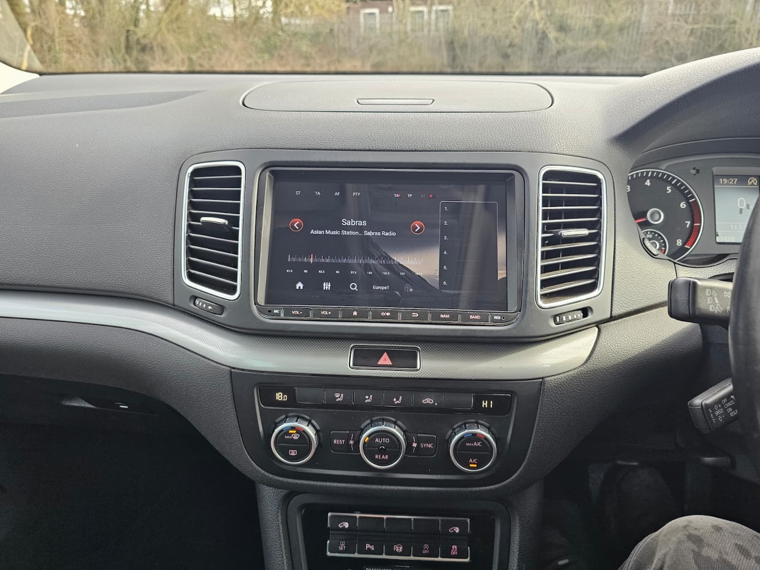 Used Volkswagen Sharan for sale - 77629421: Photo 38