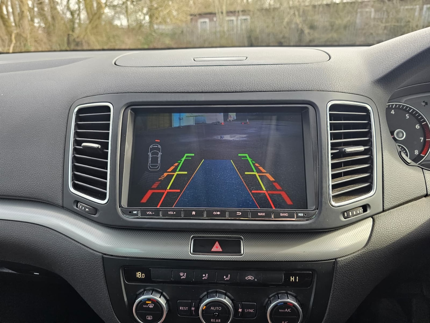 Used Volkswagen Sharan for sale - 77629421: Photo 40