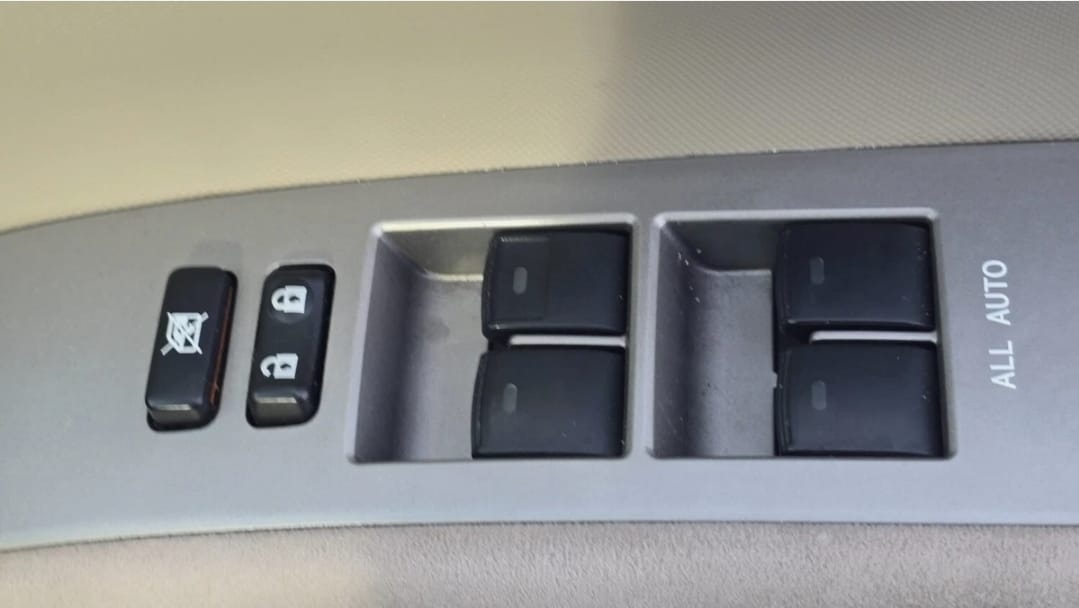 Used Toyota Estima 2019 for sale - 77474986: Photo 21