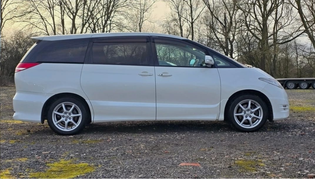 Used Toyota Estima 2019 for sale - 77474986: Photo 3
