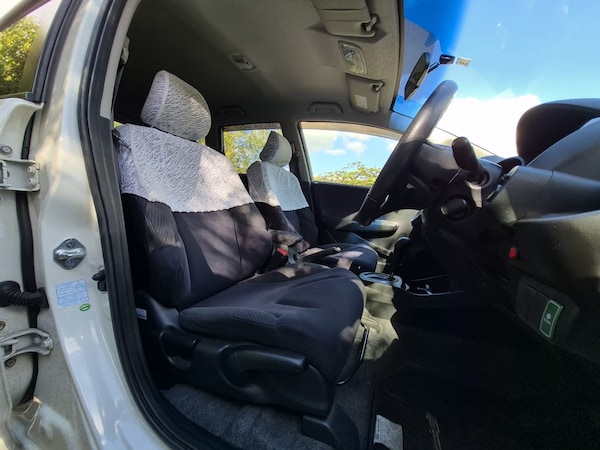 Used Honda Jazz 2012 for sale - 76076593: Photo 6