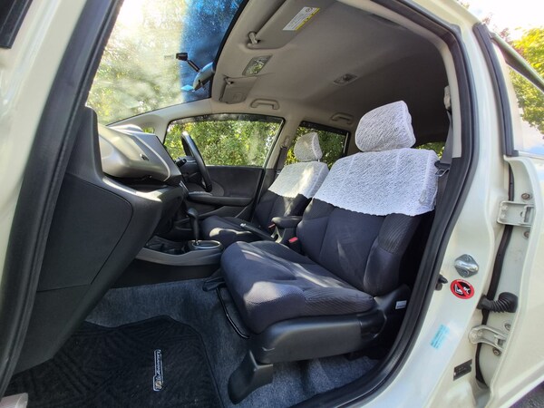 Used Honda Jazz 2012 for sale - 76076593: Photo 7