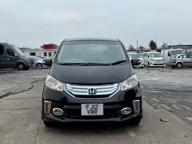 Used Honda Freed 2012 for sale - 72853600: Photo 2