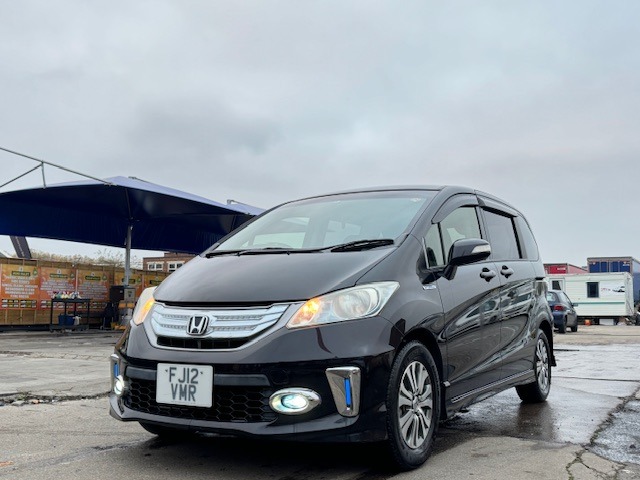 Used Honda Freed 2012 for sale - 72853600: Photo 3