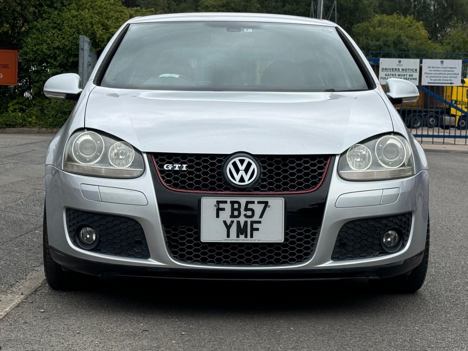 Used Volkswagen Golf for sale - 75995240: Photo 2