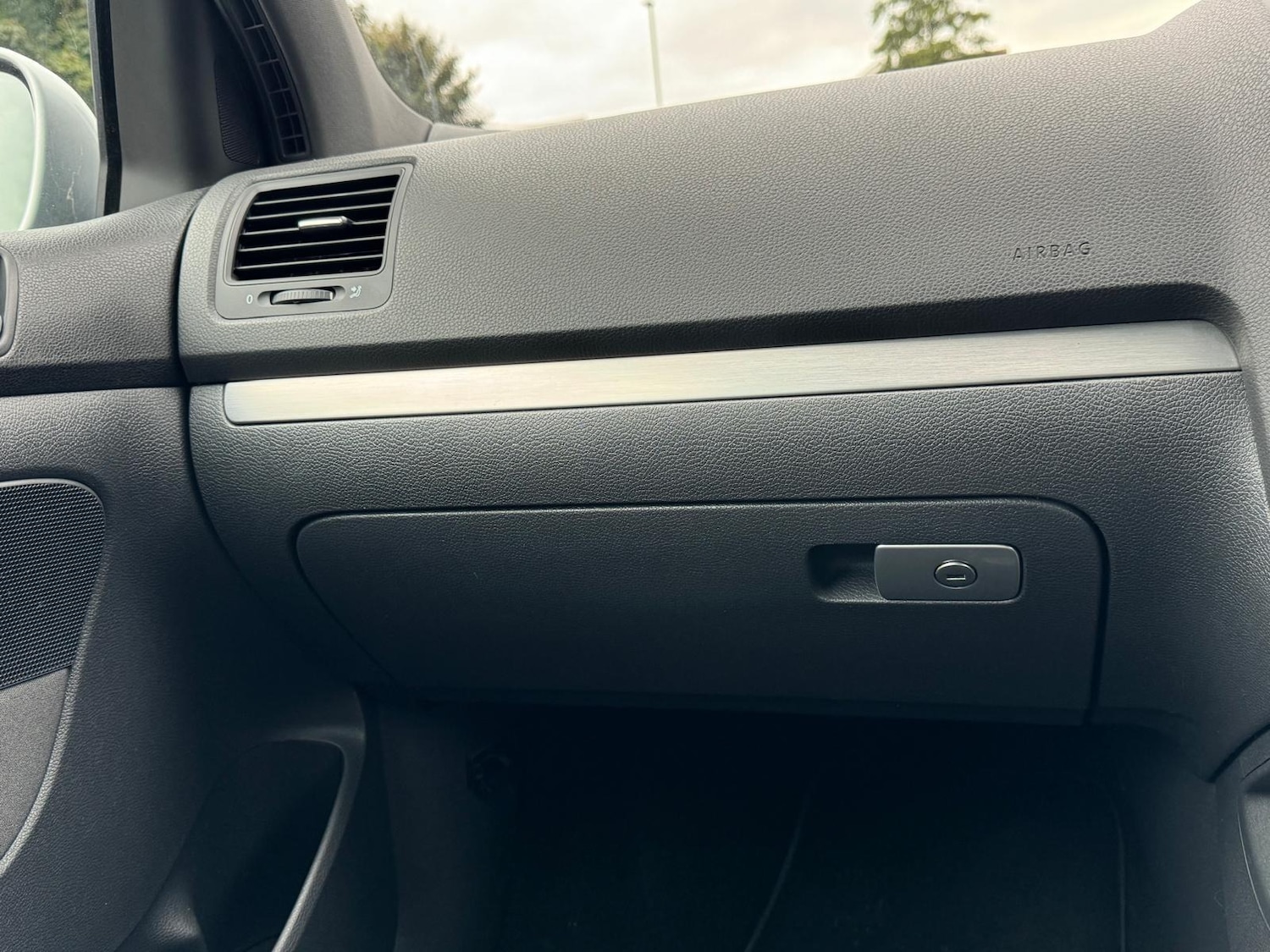 Used Volkswagen Golf for sale - 75995240: Photo 35