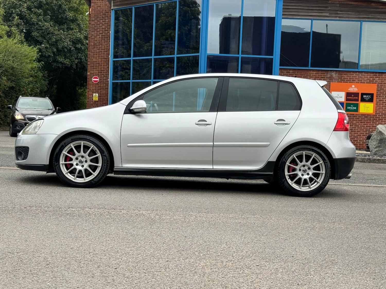 Used Volkswagen Golf for sale - 75995240: Photo 5