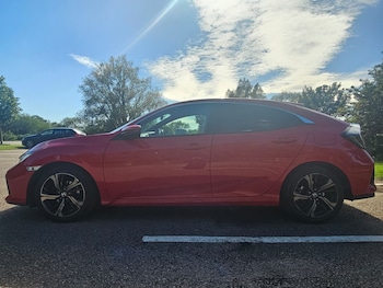 Used Honda Civic 2017 for sale - 78755647: Photo