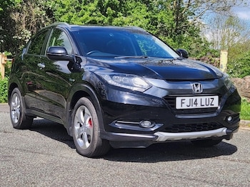 (14) - 1.5L Auto Hybrid AWD CVT Rear Camera 5-Door