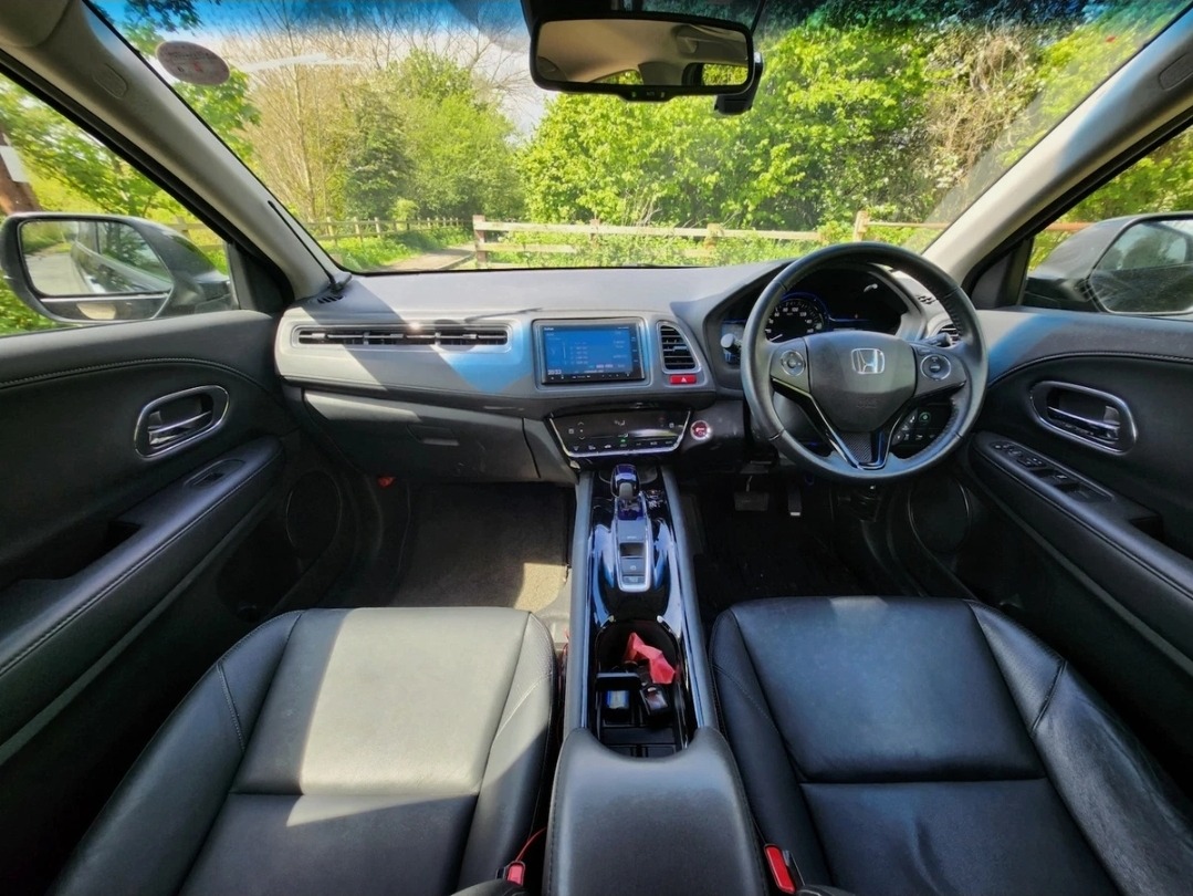 Used Honda HR-V for sale - 76016785: Photo 8