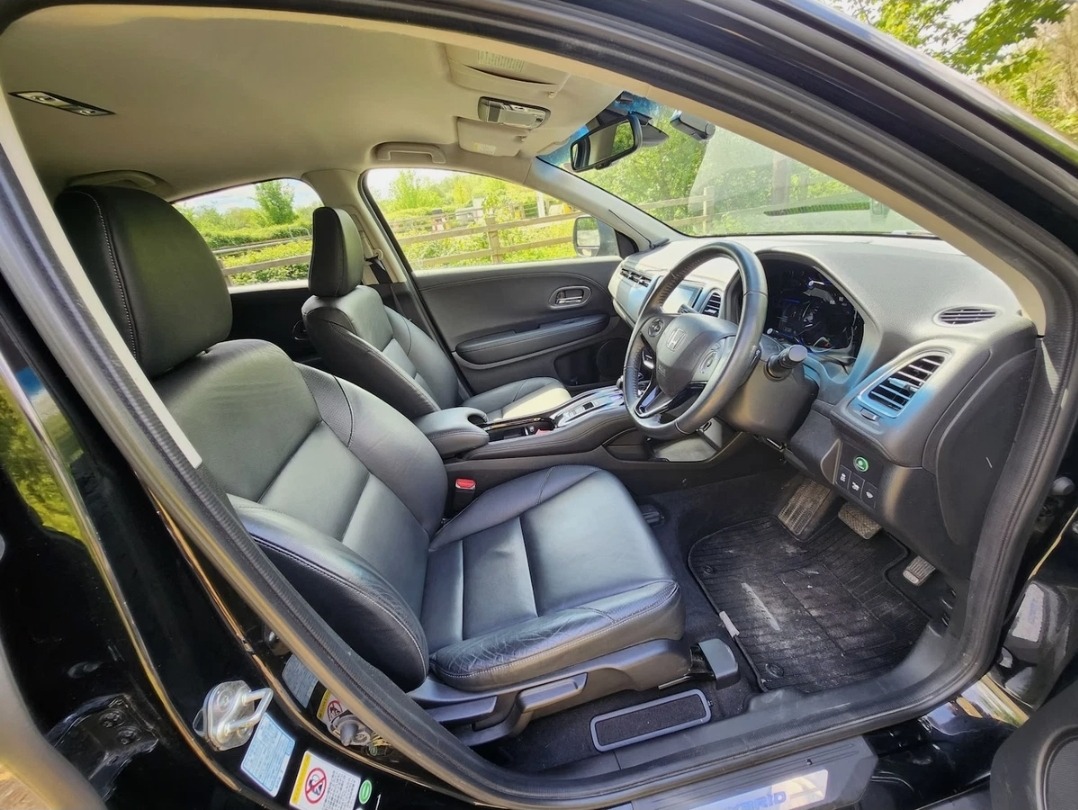 Used Honda HR-V for sale - 76016785: Photo 9