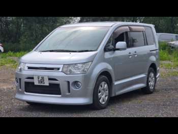 Used Mitsubishi Delica 2011 for sale - 74902795: Photo