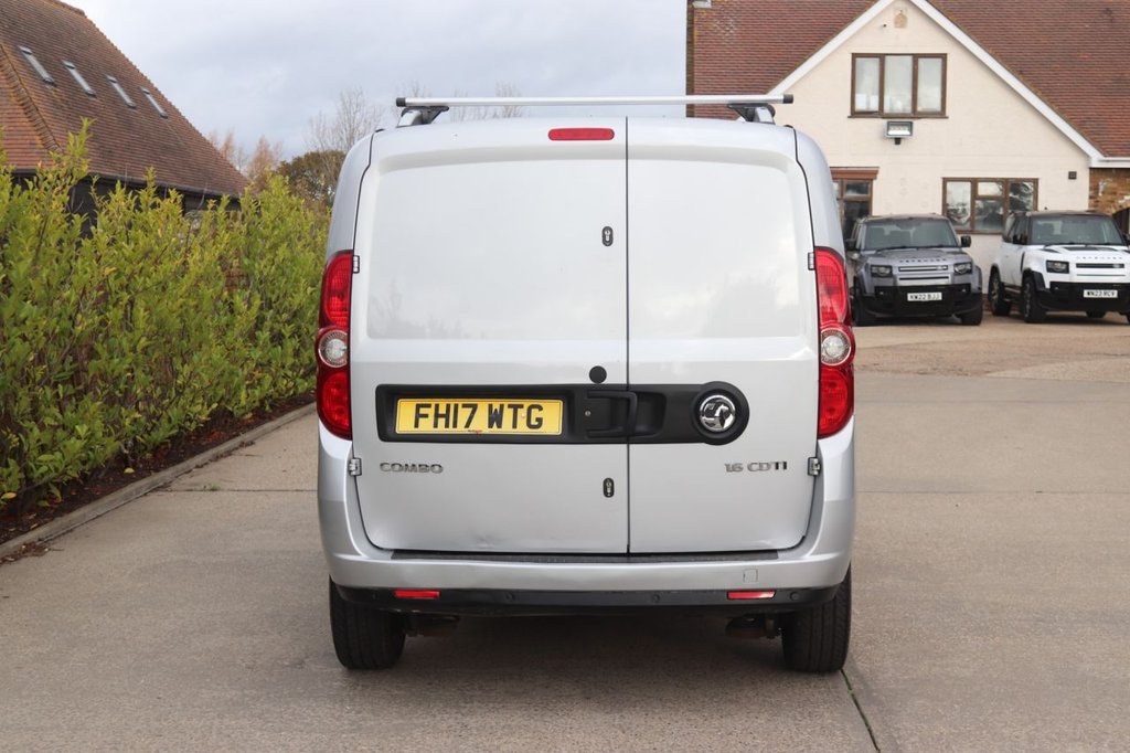 Used Vauxhall Combo 2017 for sale - 76481755: Photo 14