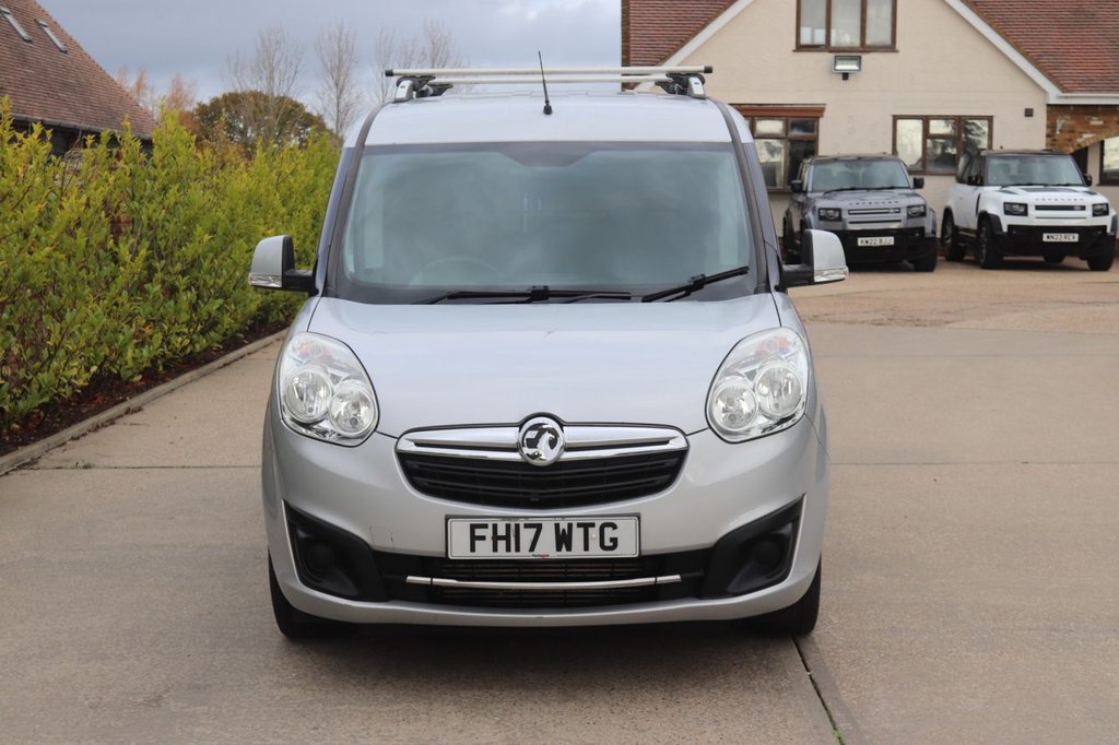 Used Vauxhall Combo 2017 for sale - 76481755: Photo 7