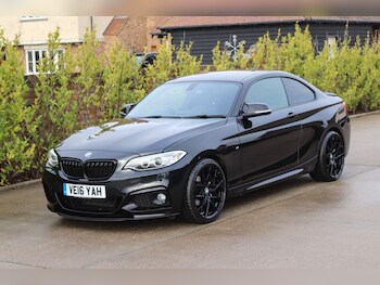 Used BMW 2 Series 2016 for sale - 76725064: Photo