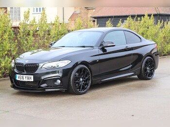 Used BMW 2 Series 2016 for sale - 76725064: Photo