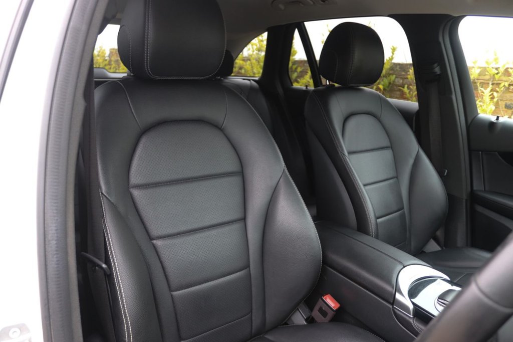 Used Mercedes-Benz GLC 2019 for sale - 77879382: Photo 29