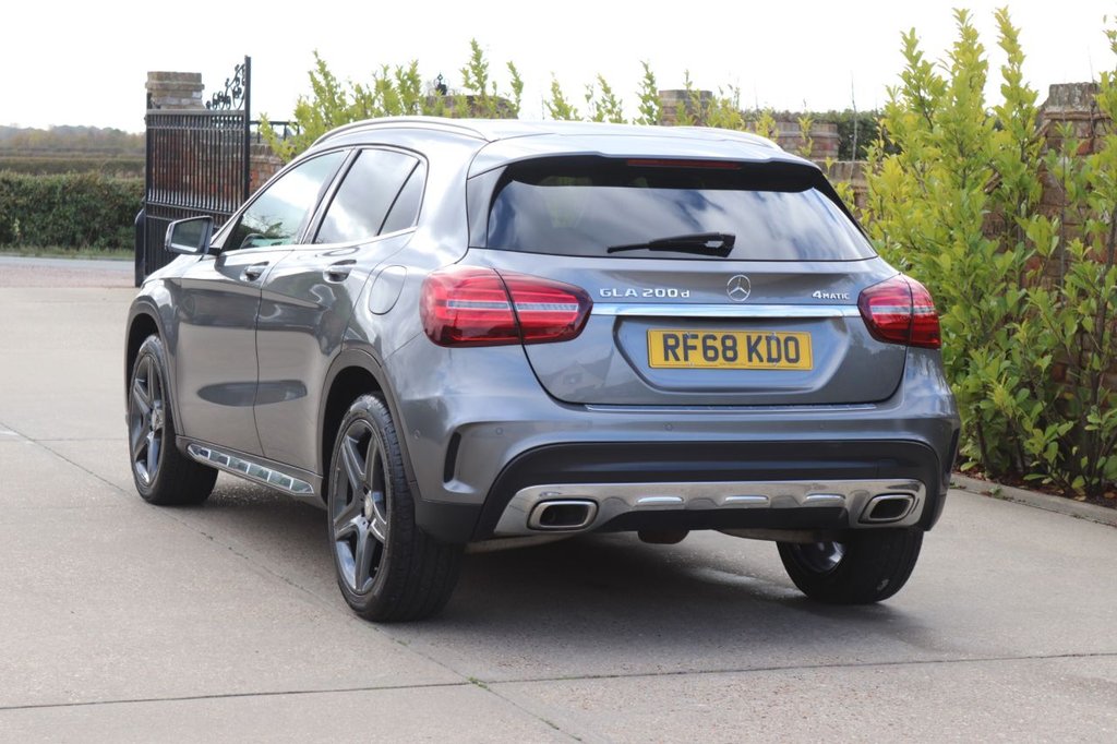 Used Mercedes-Benz GLA 2018 for sale - 77557558: Photo 7