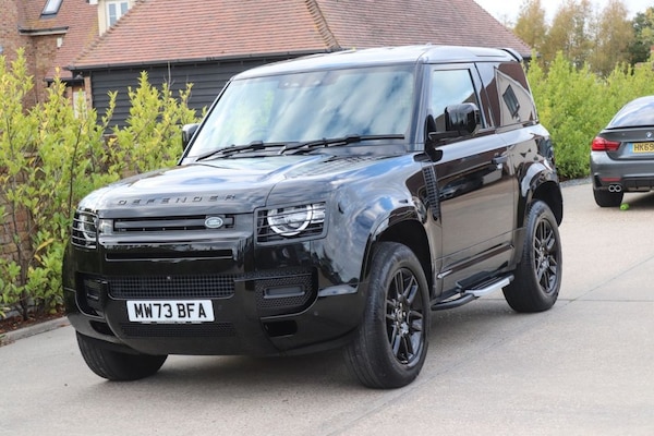 Used Land Rover Defender 2023 for sale - 76216779: Photo 3