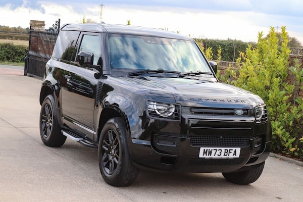 Used Land Rover Defender 2023 for sale - 76216779: Photo 8